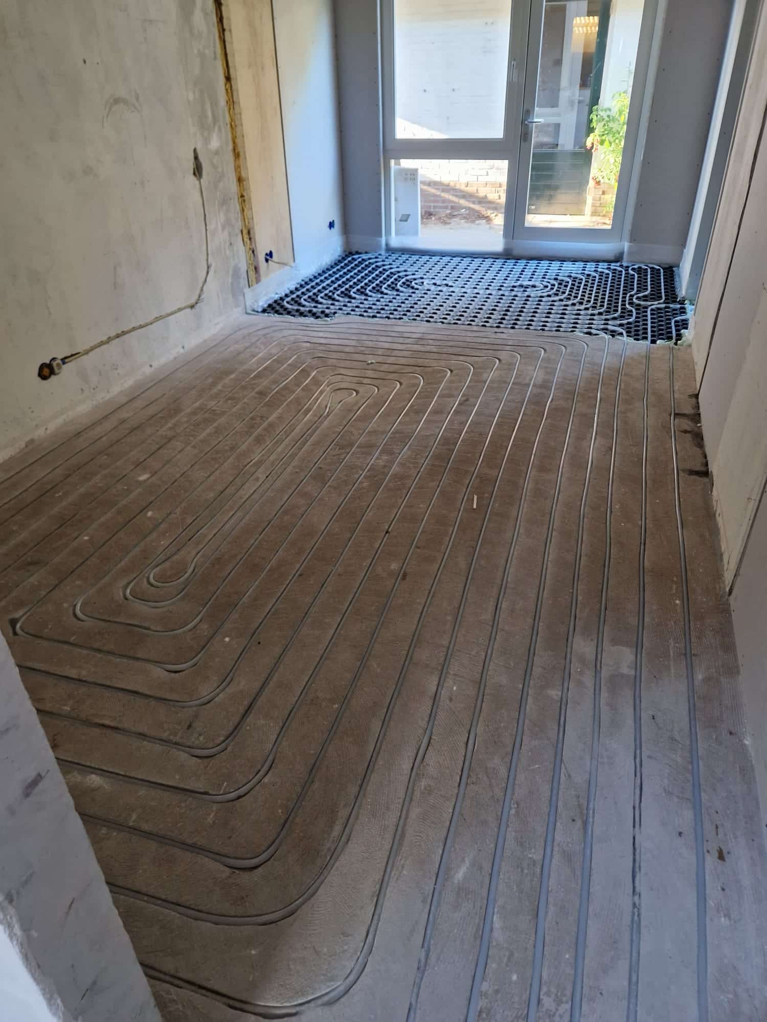 Ingefreesde vloerverwarming | Bull Schuimbeton